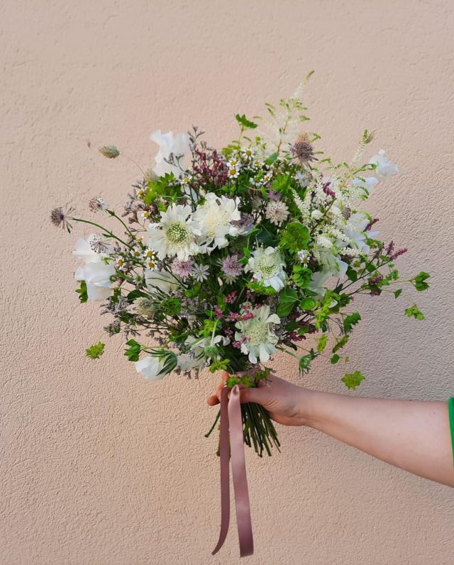 Kukkakauppa Helsingin Töölössä www.floranna.fi