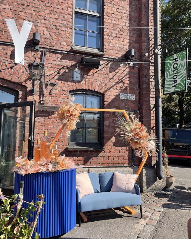 Kukkakauppa Helsingin Töölössä www.floranna.fi